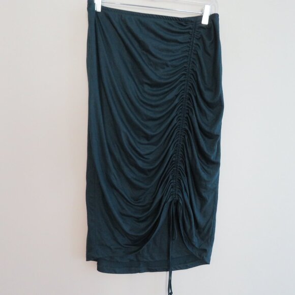BY ANTHROPOLOGIE Ruched Knit Midi Skirt in Navy Teal Green Stretch - Size M NWT - Picture 3 of 12